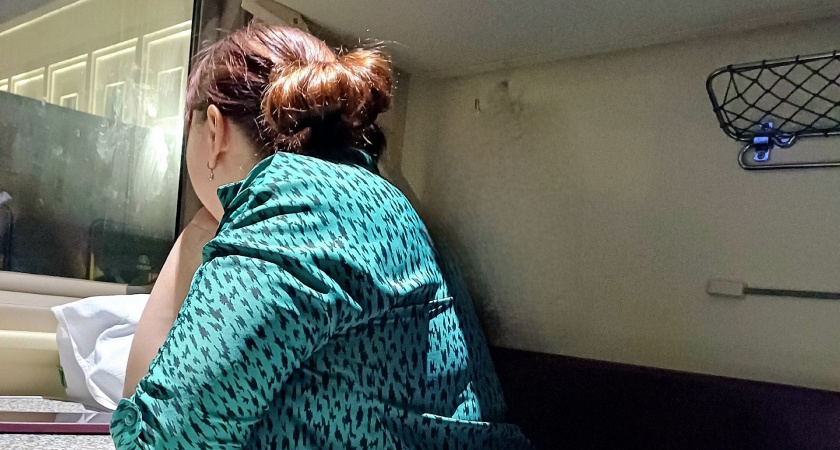 Борьба за нижнюю полку покажется цветочками: что делать, когда в купе одному холодно, а другому жарко - новые хитрости от опытных туристов