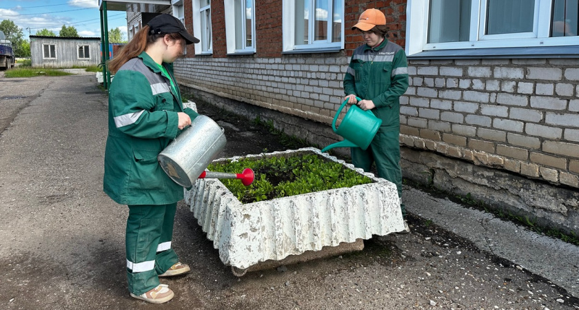 В филиале "КЧХК" реализуется проект "Трудовое лето"