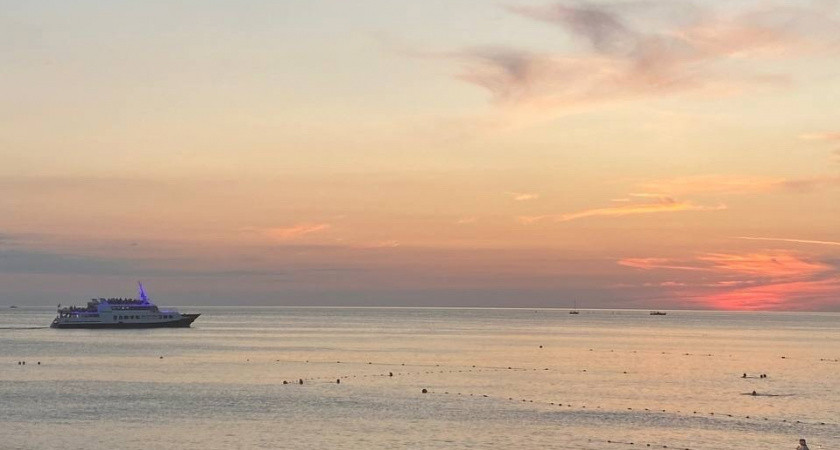 Отдых без алкоголя и каюта без окон: круиз из Сочи в Турцию - отзыв туриста