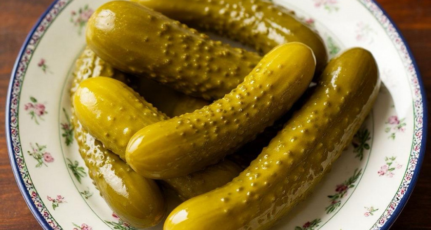 Закусочные огурцы готовлю чаще, чем малосольные - съедаются за 5 минут: до безобразия простой рецепт