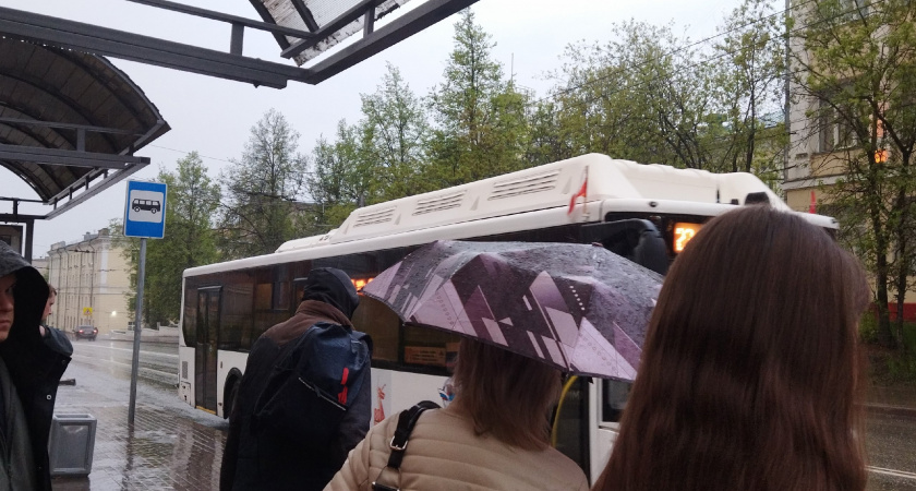 «Если взяли отпуск в середине июля – отменяйте». Синоптики сказали, что ждет россиян