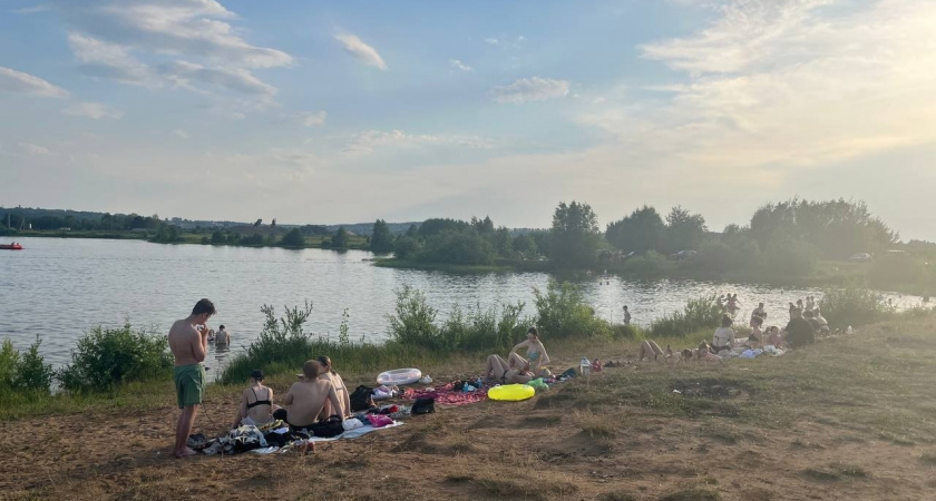 Роспотребнадзор представил список мест в Кировской области, где можно купаться