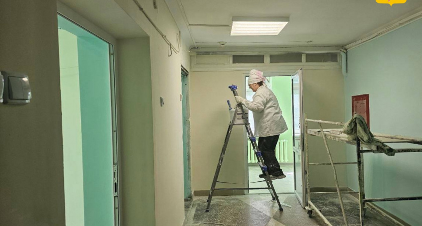 В Кировской области продолжается ремонт детской больницы