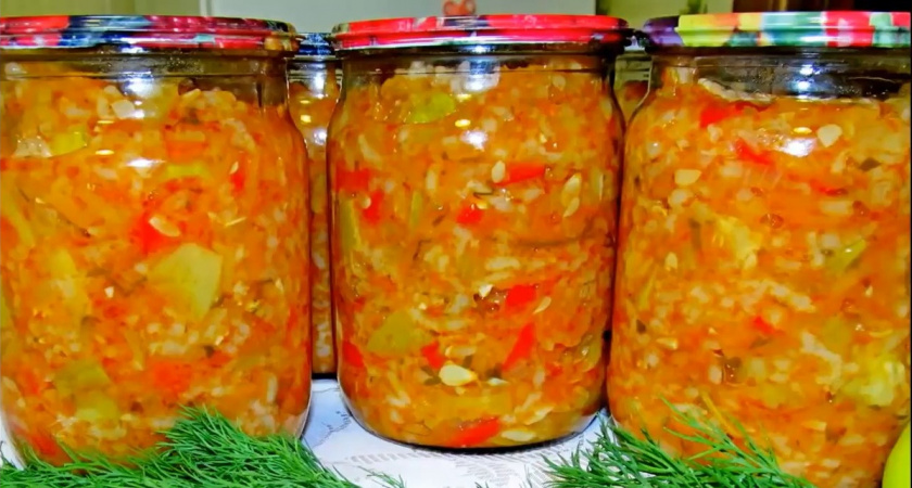 Кабачки на зиму с рисом и овощами. Удивят вкусом. Для меня самые вкусные.