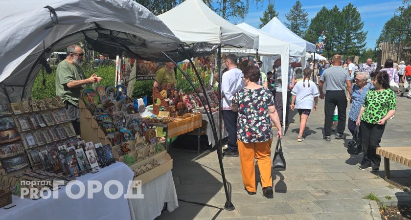 В Кирово-Чепецке проходит юбилейный фестиваль "Ива-Дивная" (0+): фоторепортаж с мероприятия