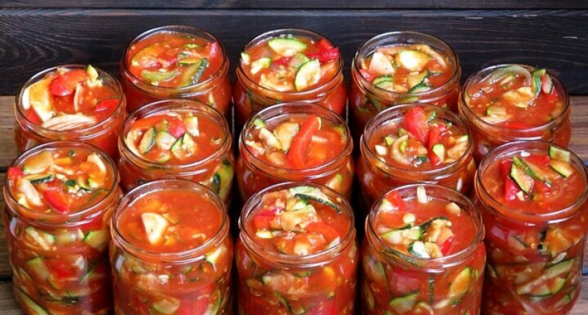 Кабачки на зиму: и огурцов не нужно - остренькие хрустящие кабачки на зиму, новый ленивый рецепт