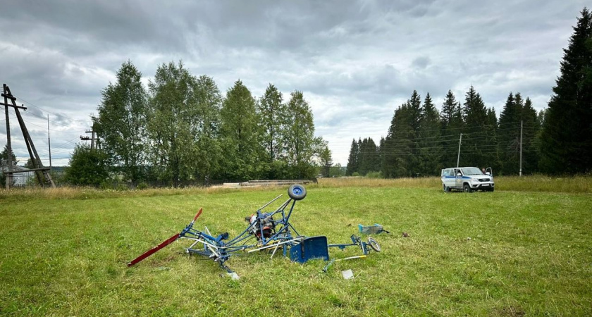 Самодельный вертолет с 88-летним пилотом развалился при взлете под Омутнинском