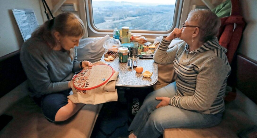 Почему я не уступаю место старшим? Один случай в поезде всё объяснил