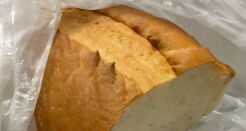 Как сохранить хлеб целую неделю мягким и хрустящим, как из пекарни. Простой рабочий способ