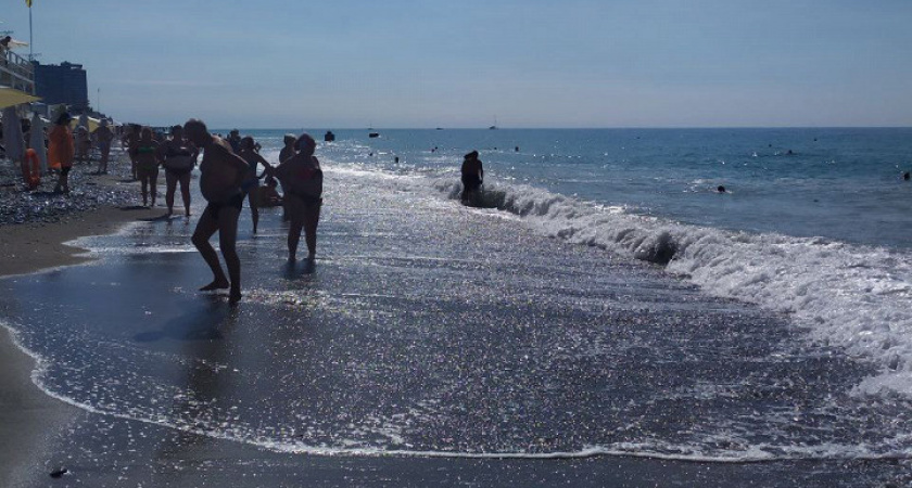 «Больше никогда»: ту­рист­ка рас­ска­за­ла, что не так с от­ды­хом в Лаза­ревском