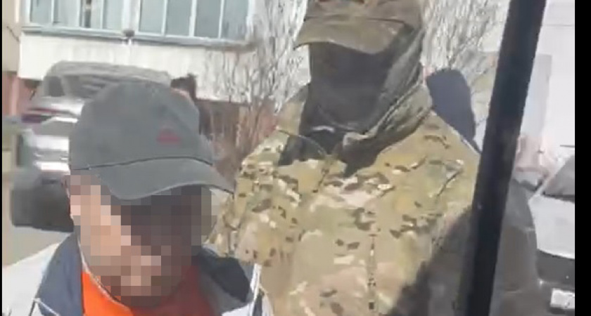 Сотрудники ФСБ России выявили экстремиста в кировском подразделении РЖД