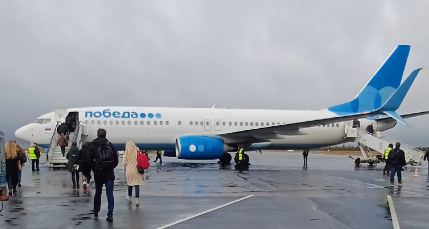 Перестаньте делать это в самолете! 5 поступков, которые раздражают остальных пассажиров