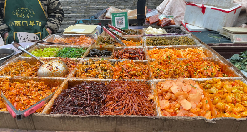 Что едят китайцы: попала на продовольственный рынок в Сиане
