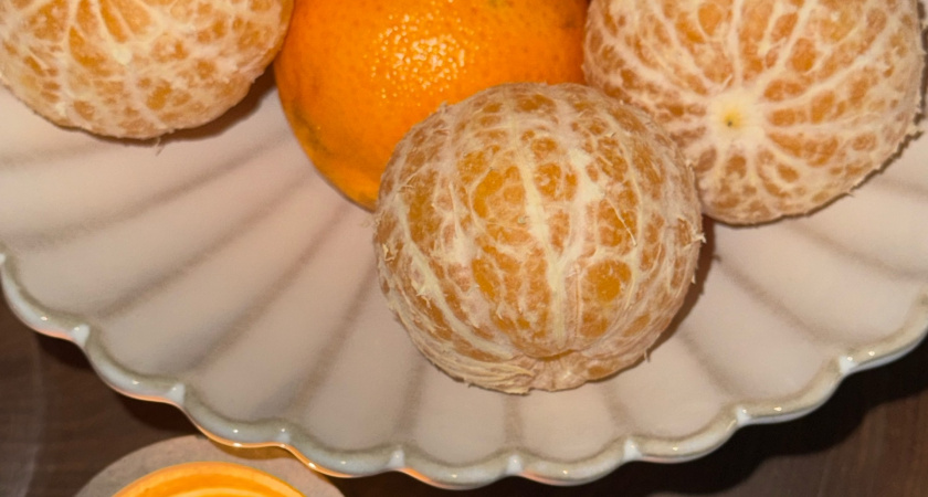 Лучше они сгниют на ветке - собственник сада мандарин в Абхазии рассказал, почему качественные плоды не доезжают в Россию