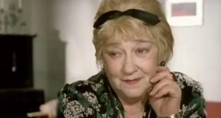 8 советских актеров, которые сменили настоящую фамилию: мы знаем их под псевдонимами