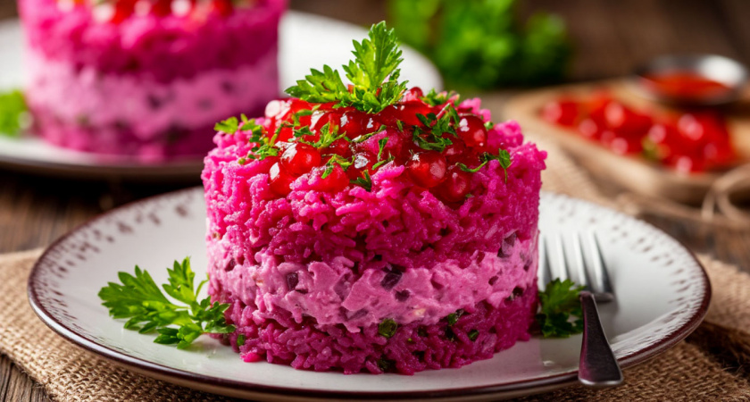 Вместо жирной селедки под шубой готовлю свой "облегченный" вариант (так же вкусно, калорий меньше)