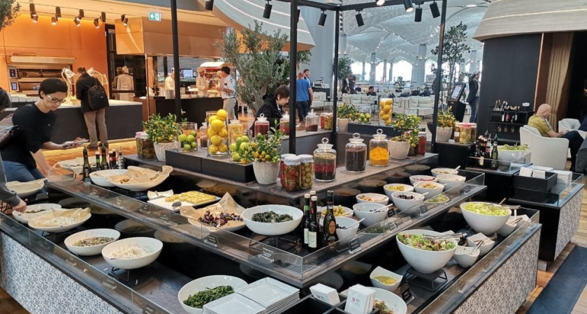 Как бесплатно пройти в бизнес-зал в любом аэропорту мира