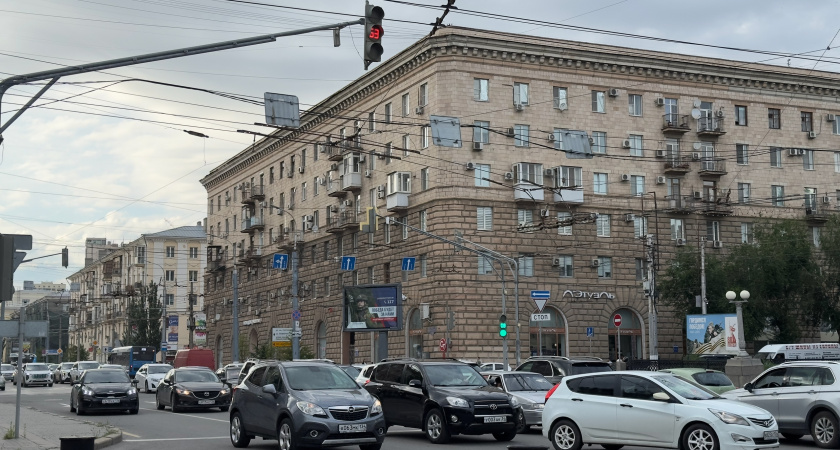 Можно ли буксировать авто с АКПП и брать им на буксир: четкий ответ механика 