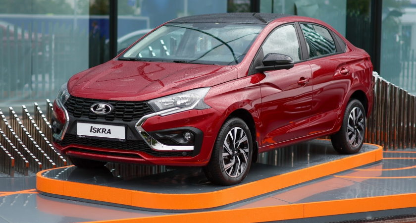 Новая Lada Искра: свежий дизайн и старая платформа — стоит ли своих денег?