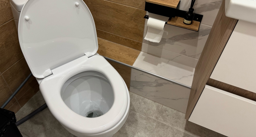 Тест на чистоту: 5 «забытых» мест в унитазе, которые игнорируют 99% хозяек