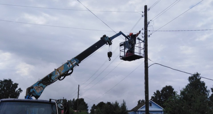 В Кировской области продолжаются работы по освещению муниципалитетов