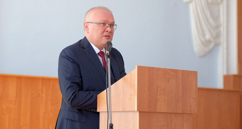 Губернатор Кировской области поздравил жителей региона с Днем знаний