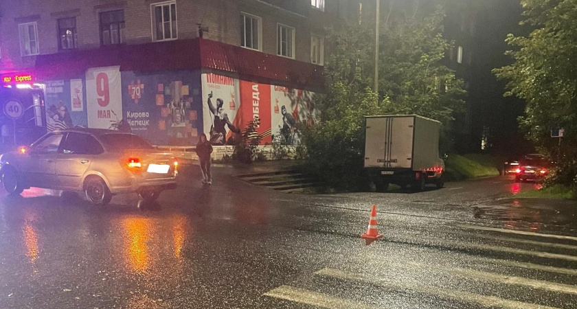 В Кирово-Чепецке машина сбила 16-летнего подростка на пешеходном переходе