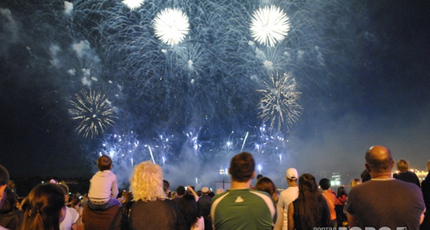 Выступление московских групп и фейерверк: Кирово-Чепецк отметит 70-летний юбилей