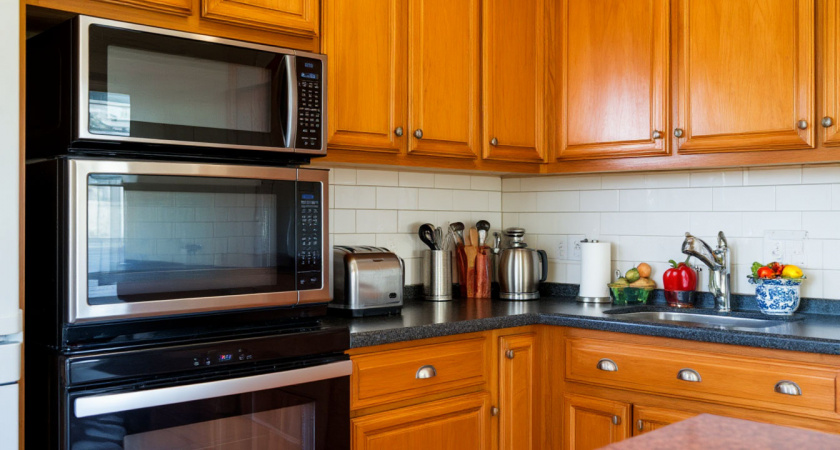 Я больше не мою микроволновку. Весь жир и грязь отходят сами, пока я пью чай