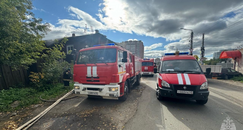 Три пожара и восемь ДТП произошло в Кировской области в субботу, 13 сентября