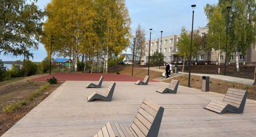 В Белохолуницком районе завершается благоустройство Набережного Сада