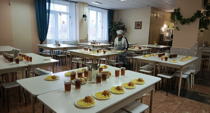 73 тысячи школьников Кировской области получают горячее питание