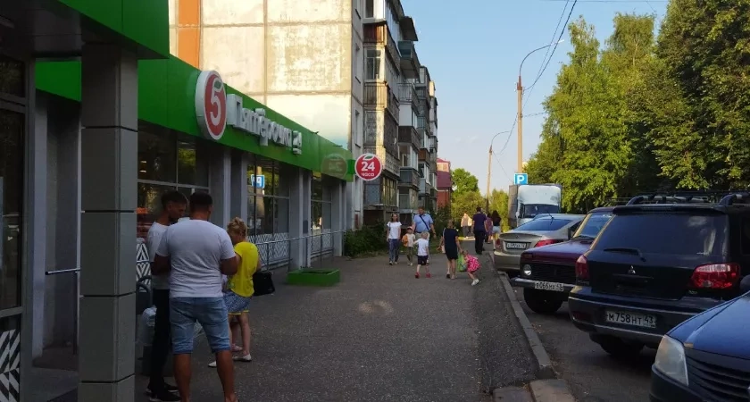 Австралийский блогер показал иностранцам провинциальную "Пятерочку". Что ему написали в комментариях?