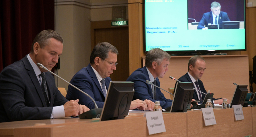 Депутаты Заксобрания одобрили передачу поселка Донаурово Кильмезскому району