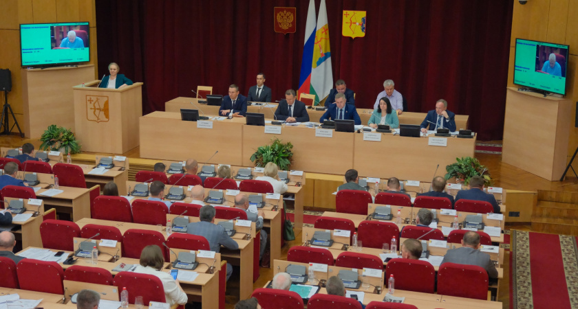 Заксобрание Кировской области будет утверждать зампредов правительства региона