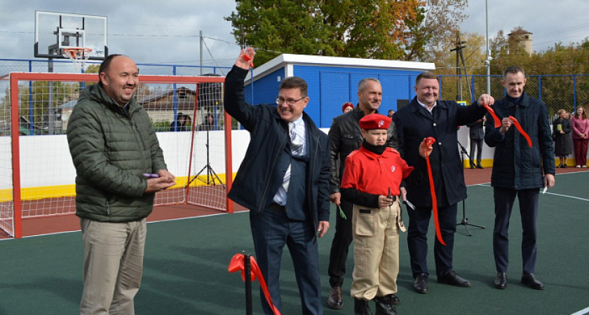 В Кильмезском районе завершен капитальный ремонт спортивной площадки