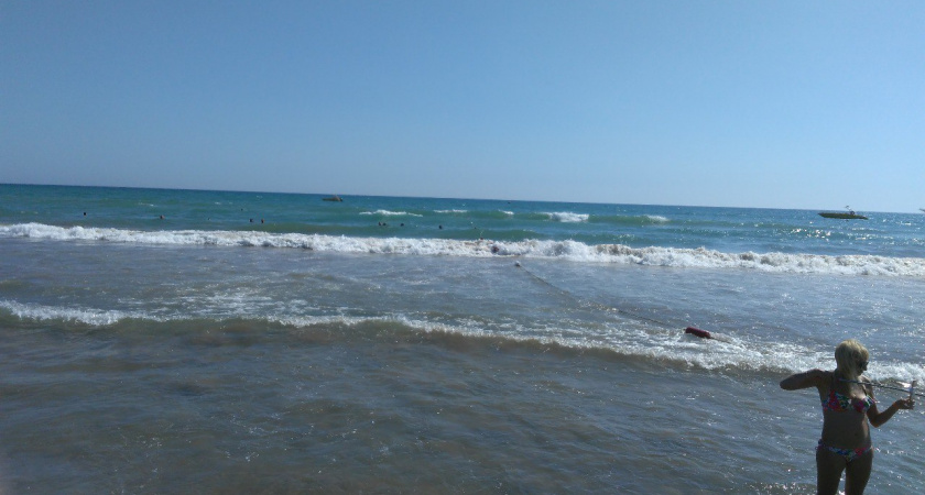 «Это был ад»: почему я больше не повезу жену на Каспийское море - отзыв об отдыхе в Дагестане