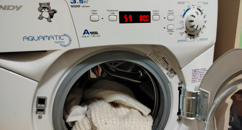 Почему оставлять дверцу стиральной машины открытой — не лучшее решение