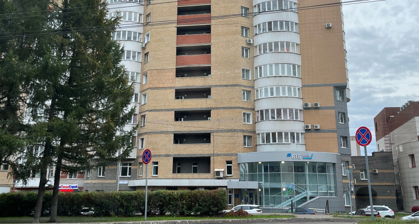 Женщины пришли в банк за вкладом умершего отца, но банк не отдал деньги: на чьей стороне оказался закон