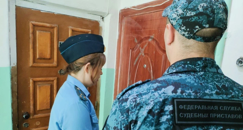 Должник из Котельничского района заплатил 1 млн рублей после ареста имущества