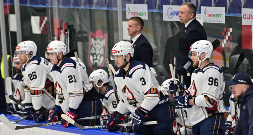 Кирово-чепецкая "Олимпия" разгромно проиграла казанскому "Барсу"