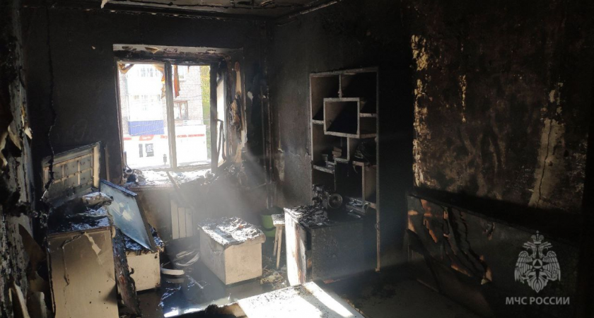 "Пенсионеры с балкона звали на помощь": при пожаре на проспекте Мира в огненную западню попали ветеран МЧС и его супруга