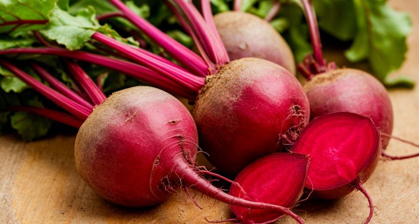 Почему свекла не развивается нормально: основные причины и способы их устранения