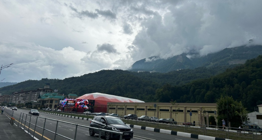 Как абхазы тратят свое богатство от туризма: 3 месяца работают, 2 тратят, а после жестко экономят - путешественник раскрыл правду 