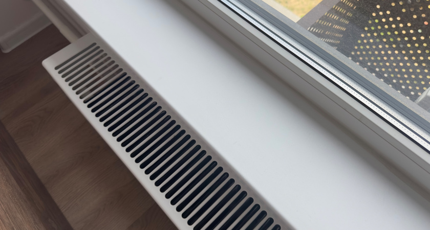 Забыл о проблеме, которая раздражала годами: почему у меня всегда на подоконнике стоит пакет с водой