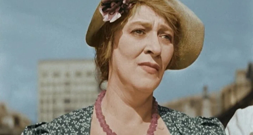 Не обижайтесь на тех, кого не уважаете: 5 метких высказываний Фаины Раневской, которые стоит запомнить каждому