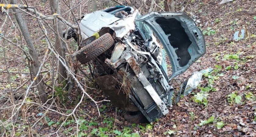 В Лебяжском районе иномарка вылетела в кювет и перевернулась, водитель погиб