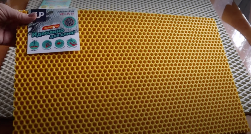 Купила коврик из Фикс Прайса для обуви, у него нашлось много других интересных способов применения: вот 9 из них