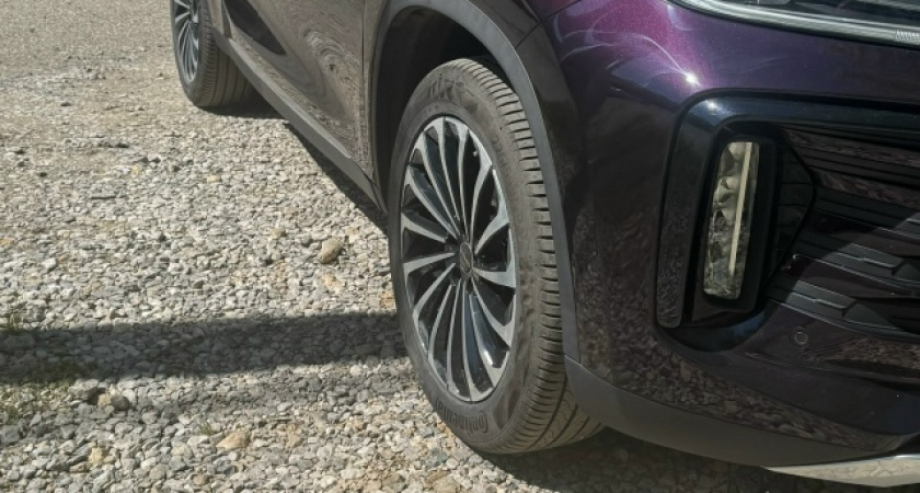 Один трюк опытных автомобилистов - и шины прослужат десятилетия: автосервисы скрывают этот метод