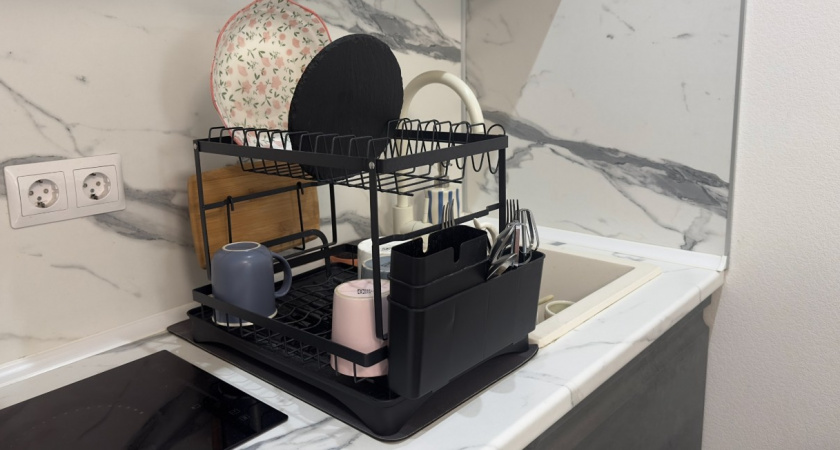 Выкинул гофру под мойкой - нашел альтернативу: теперь живу без засоров и долгого ремонта